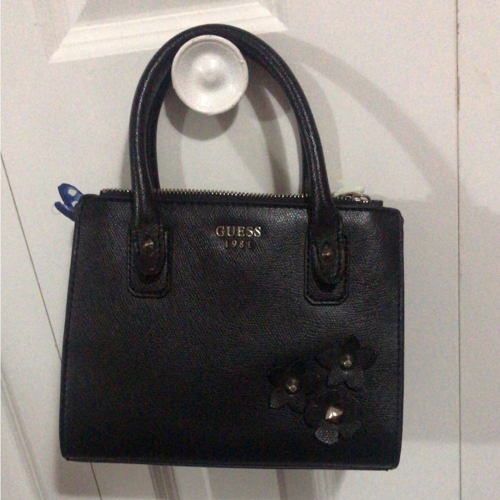 Black Guess mini crossbody & Matching wallet